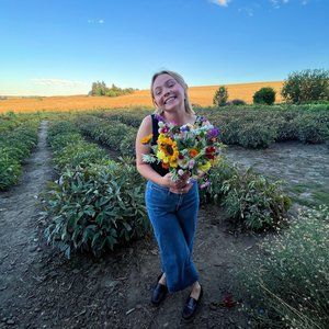 Meet your Posher, Amber